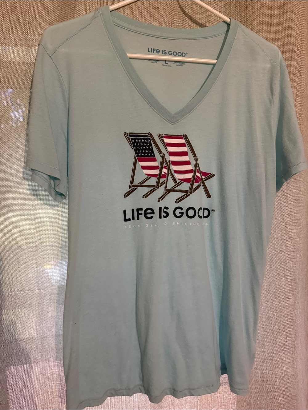 Life Is Good Pale Blue V-Neck Tee with Flag Beach Chairs Graphic